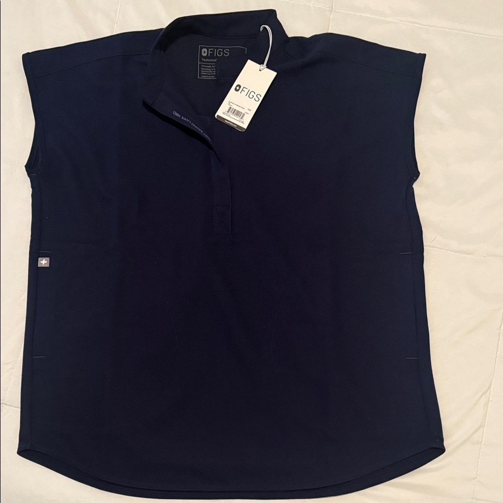 FIGS Rafela Scrub Top